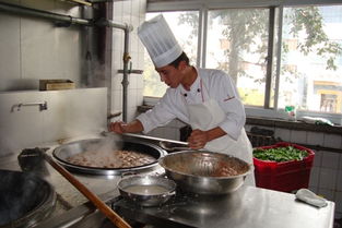 用心烹調團圓美味，燃情服務鑄就校慶餐飲保障新篇章